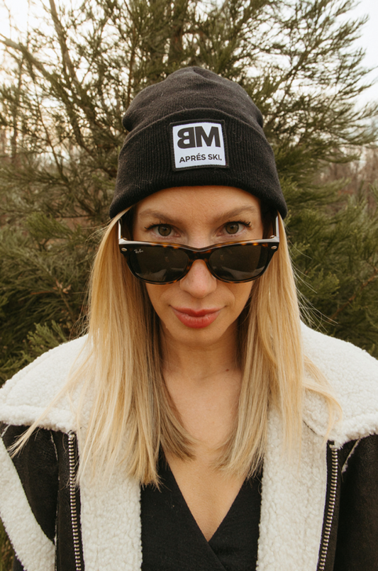 Aprés Ski Logo Beanie